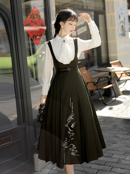 China Short Cape + Skirt Pleated + Retro Blouse