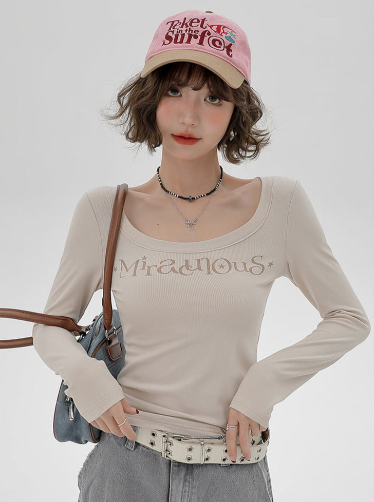 Milk T Long U-Neck Print Logo Tea American
