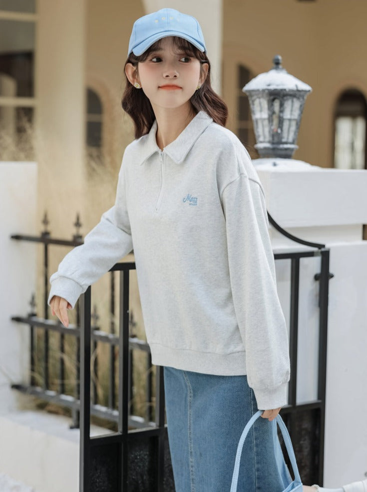 Freizeit-Poloshirts im College-Stil