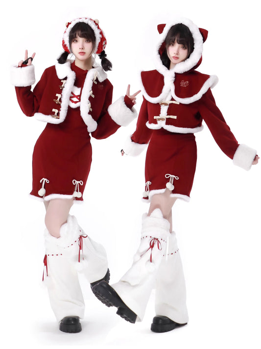 Nyar Story Court Mantoner Leg Warmer + Off -Shoulder Dress