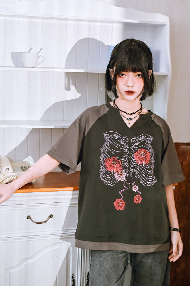 ボーンフラワーバイカラーラグラントップVネック