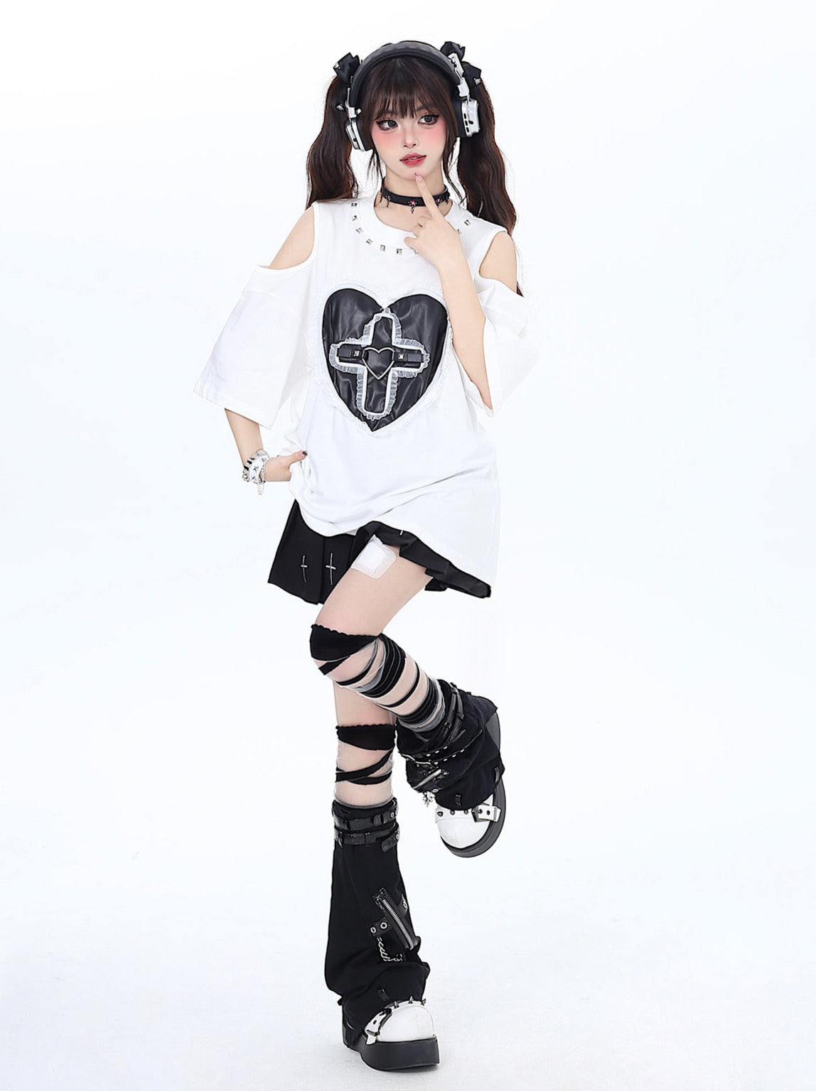 ダークリベットレースTシャツ ラブルーズオープンシェルダー