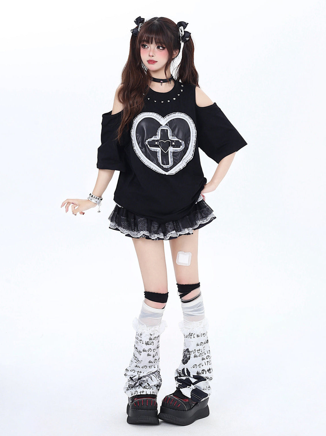 ダークリベットレースTシャツ ラブルーズオープンシェルダー