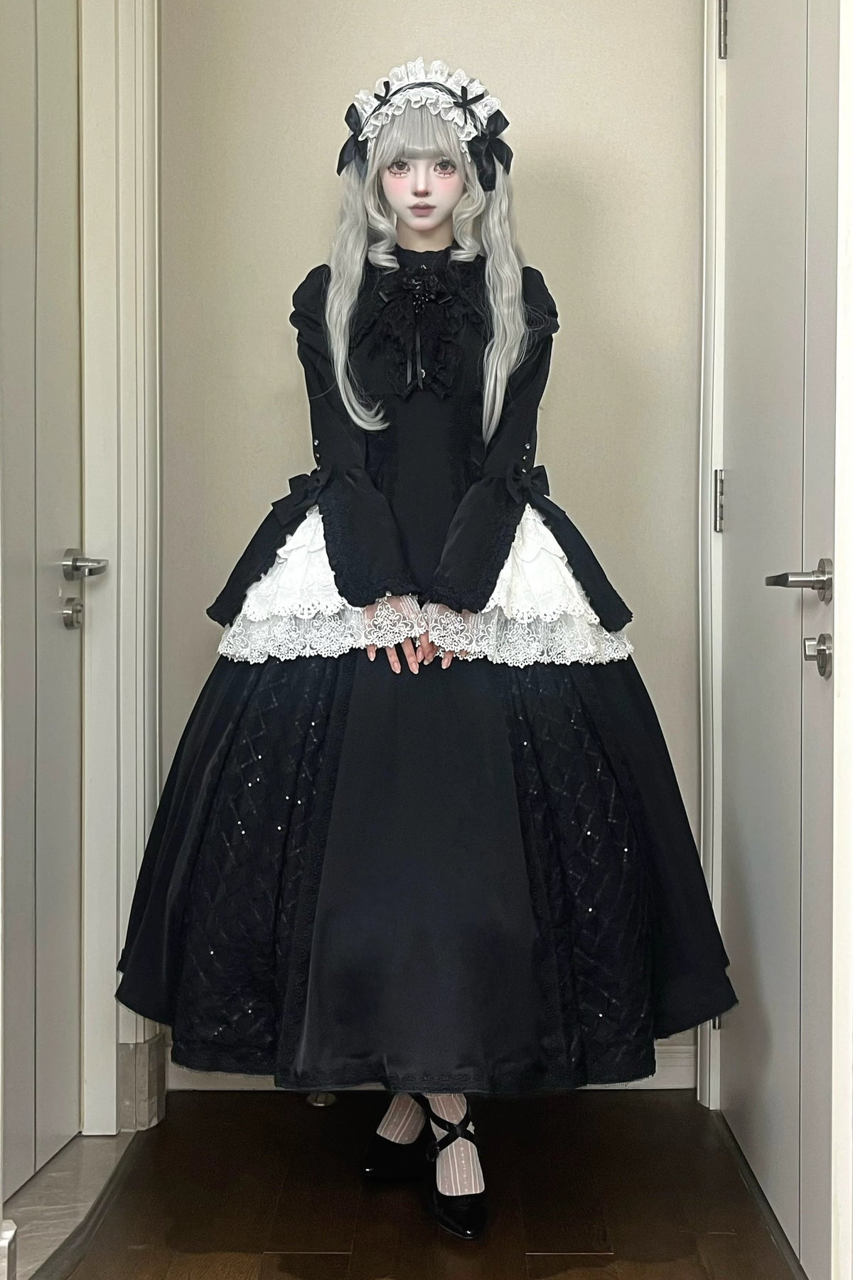 Gothic Black and White Widow Lace Princess Sleeve Faux Two-Piece Long Dress