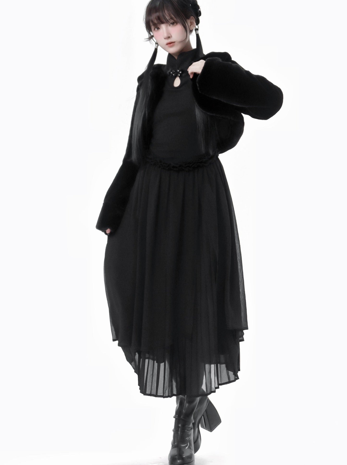 China Hoight Black Knit Springing Waist Frill Turu Dress