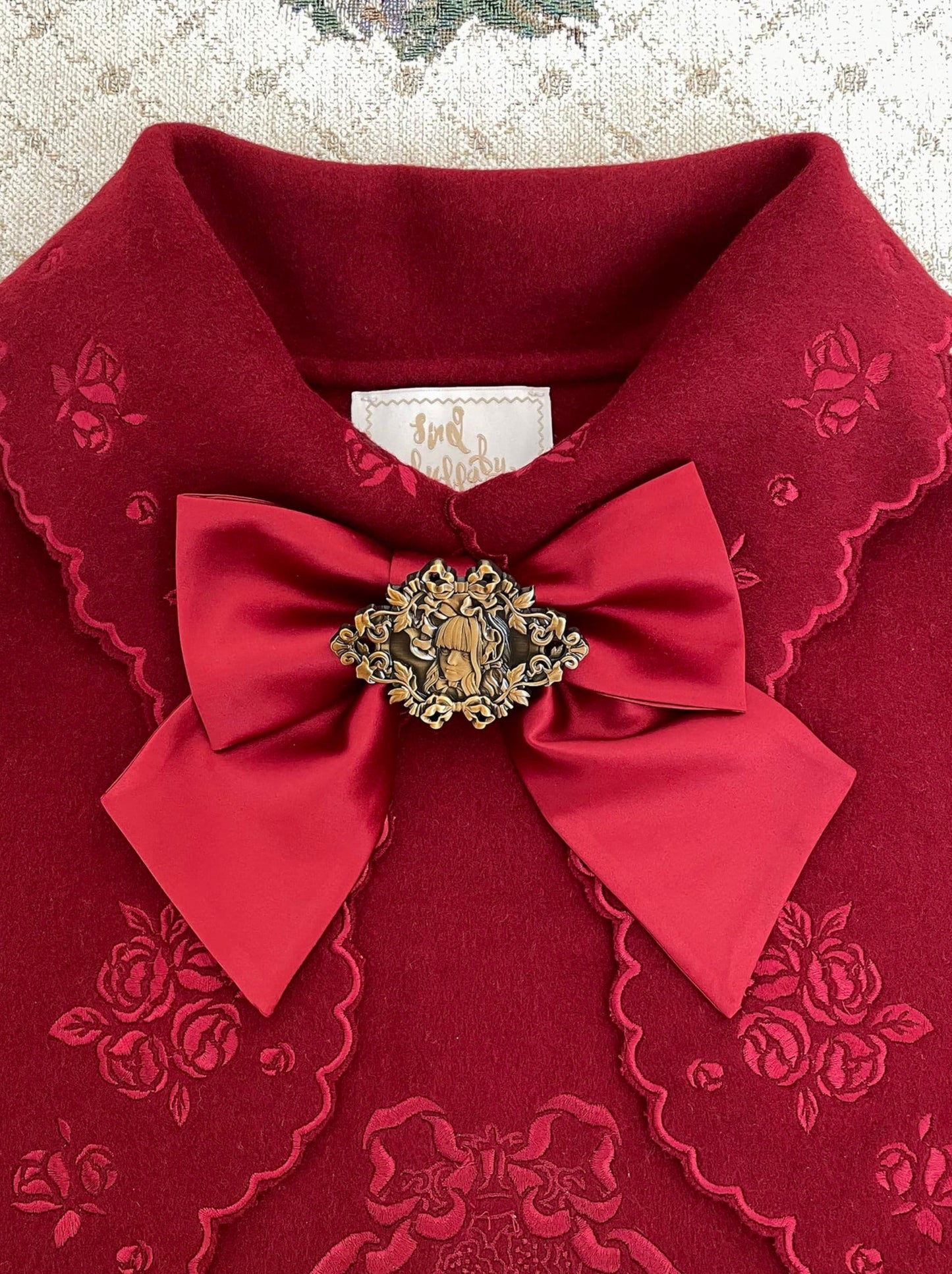 Lolita Cape Dry Doll Antiker Embroy Cape