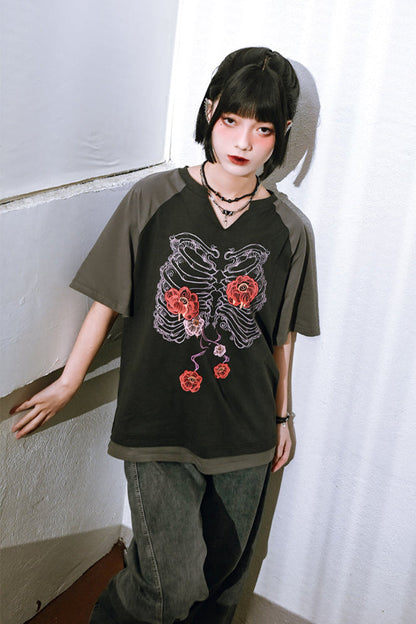 ボーンフラワーバイカラーラグラントップVネック