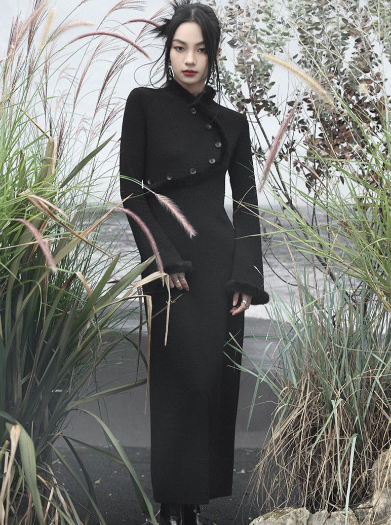 Slim Dress Dark Fur Button Knit