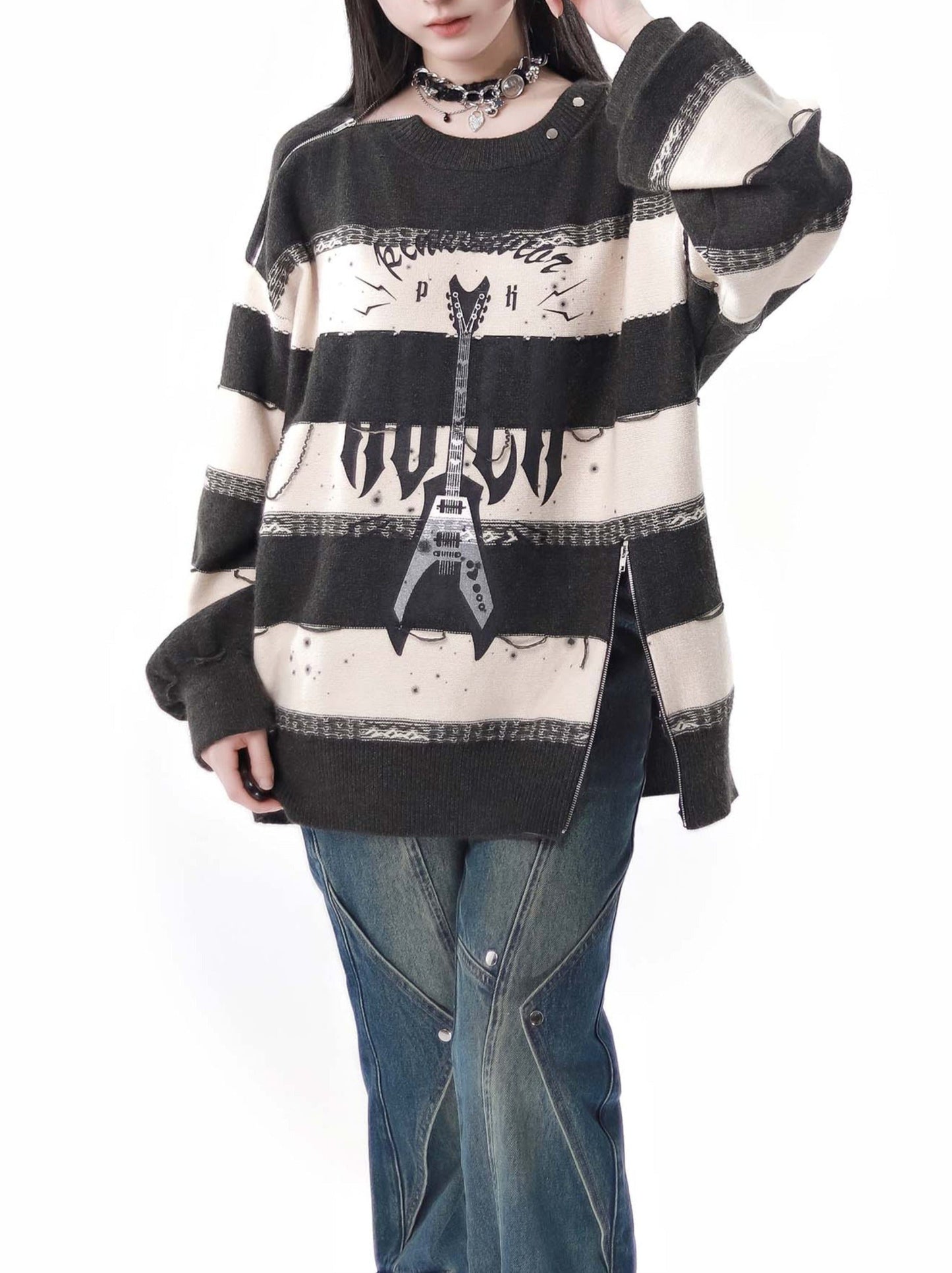 ボーダーストライプトップ + サウンドウェーブジップギター2