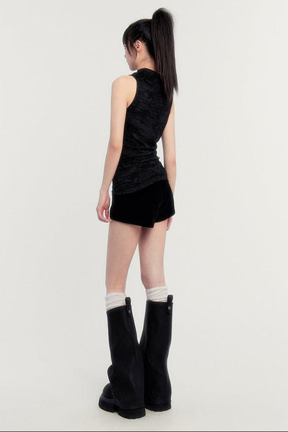 ベルベットのショートパンツ