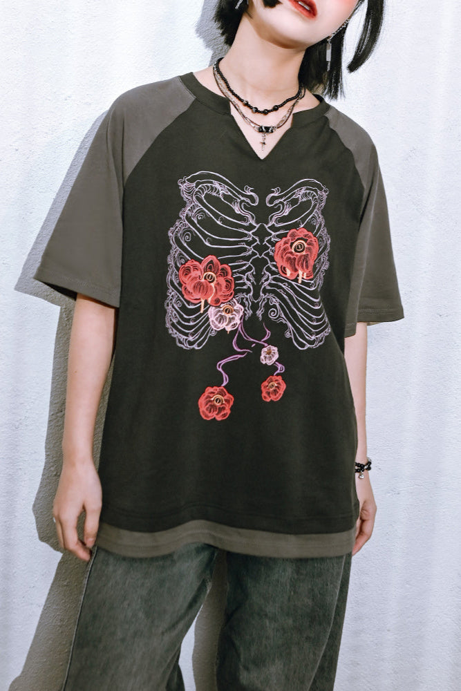 ボーンフラワーバイカラーラグラントップVネック