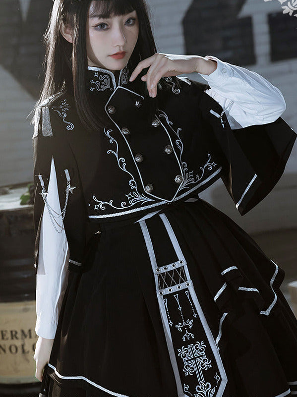 Set Army Up Low Skirt Brumble Cape Dunkle Militärische Kampfjacke Uniform