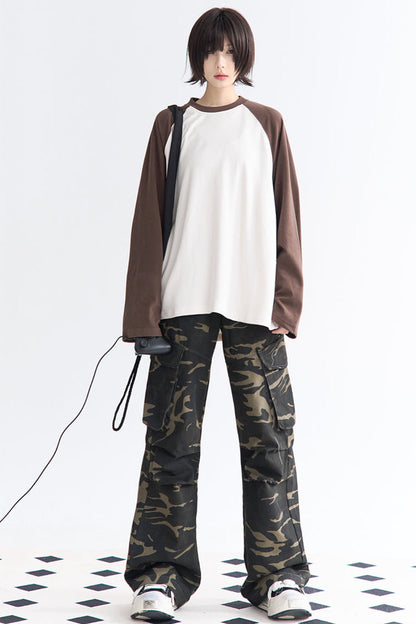 迷彩柄のリラックスパンツ