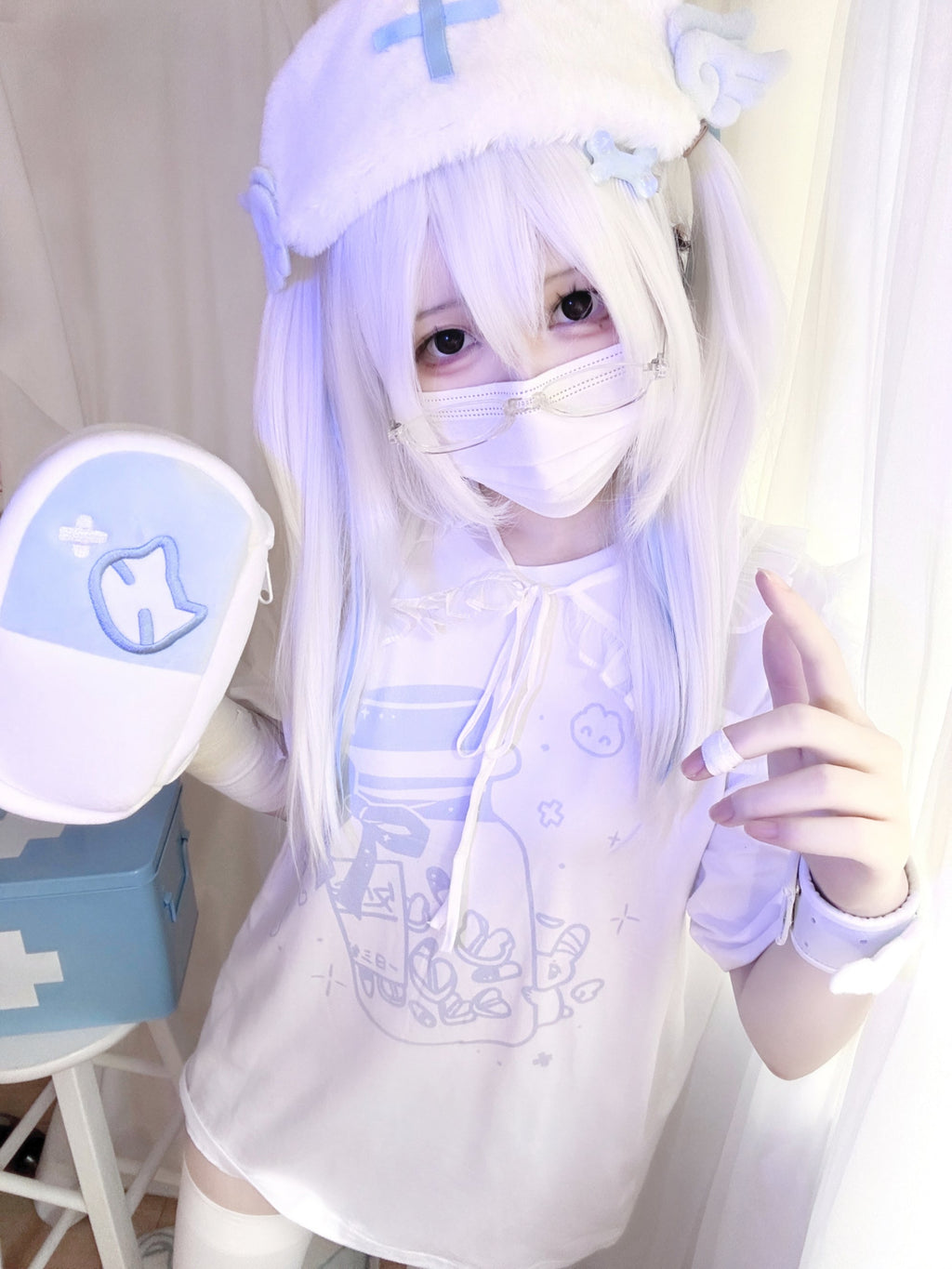 Angel White Neighborhood Sweet Tops Blue Pure Light