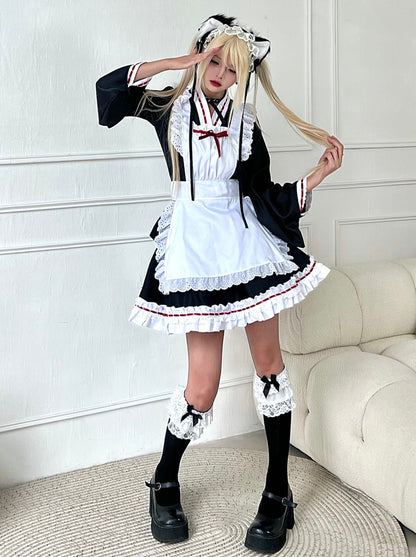 Kleid Monochrome Maid Frilled