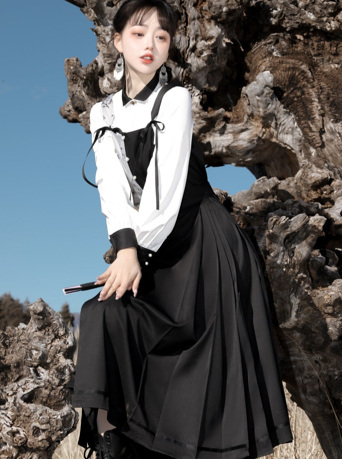 Suspenders Vest China + Blouse Flower Bi-color Asymmetrical Dark