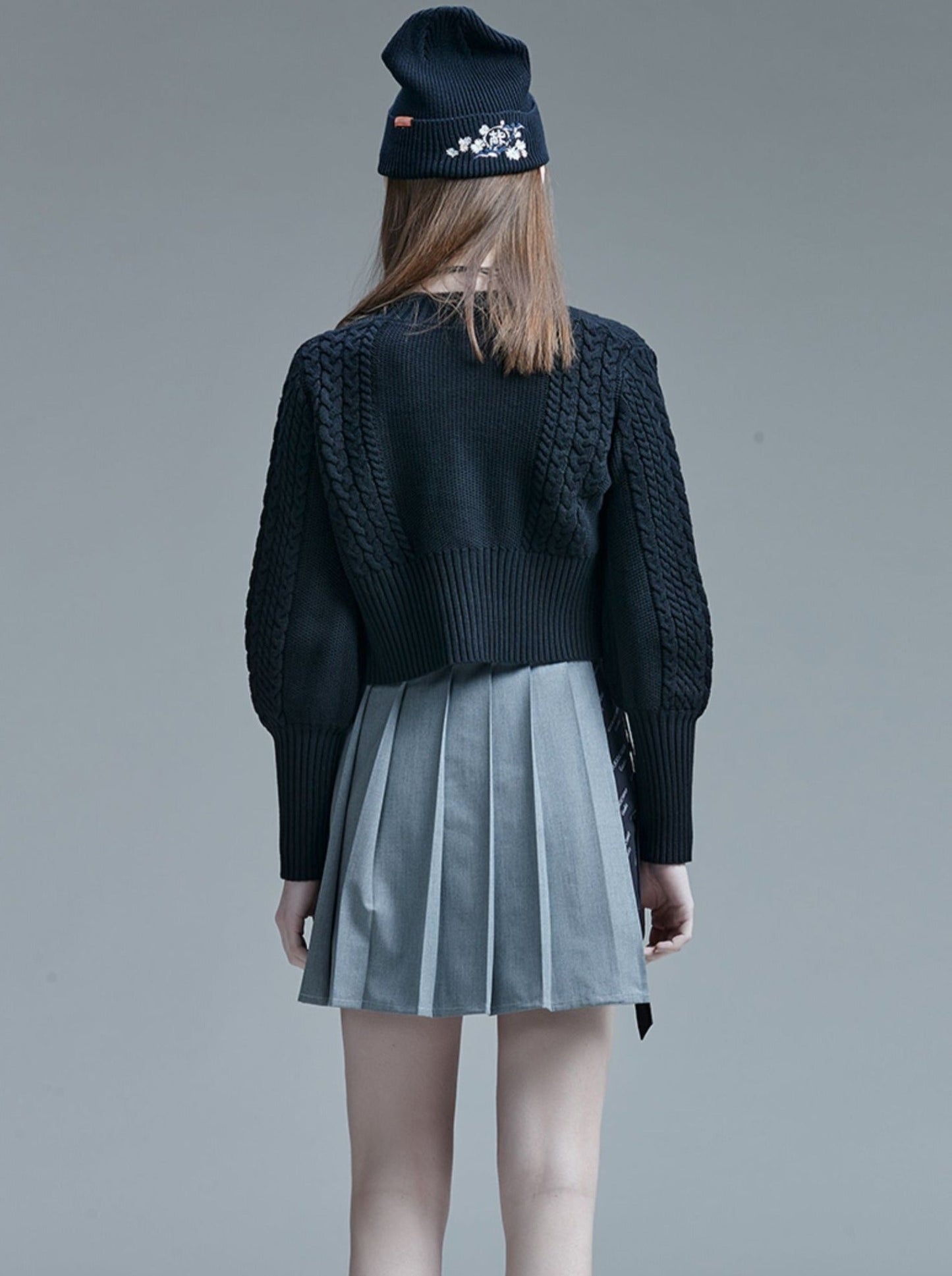 プリーツロゴアシンメトリースカート