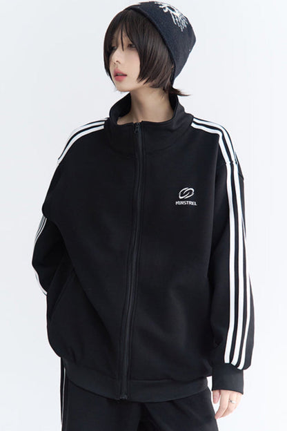 ミュージアムスタイルパンツとセットアップジップジャケット