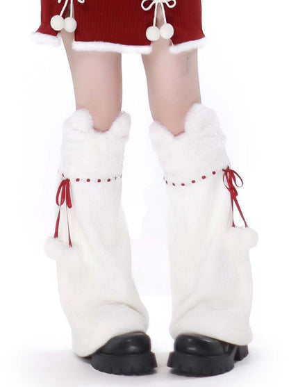 Nyar Story Court Mantoner Leg Warmer + Off -Shoulder Dress