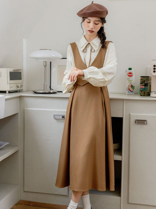 Retro-Kleid mit Hosenträgern und französischer Taille