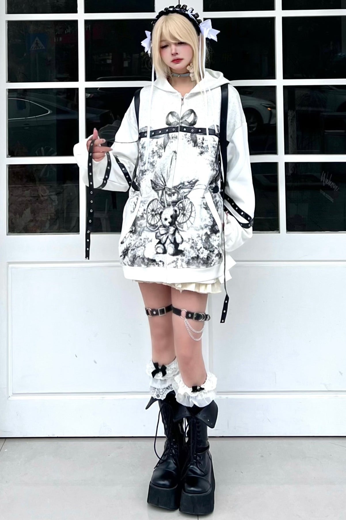 Oversize-Kapuzenpullover mit Tiermuster