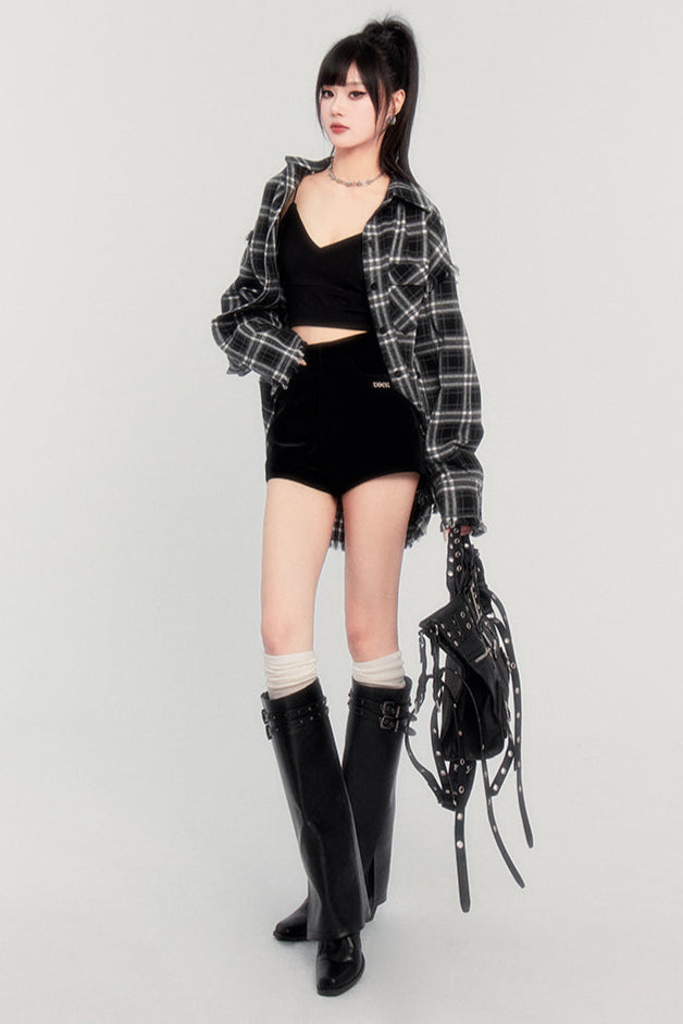 ベルベットのショートパンツ