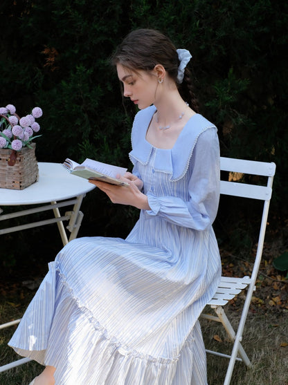 フレンチストライプフリルクイーンラペルサニードレスコースト