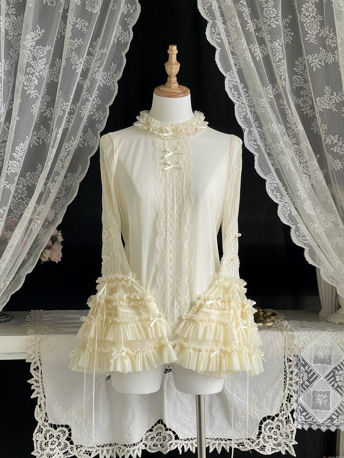 Beige Hime-Sleeve Inner Top from Unideer's Butterfly Orchid Note collection