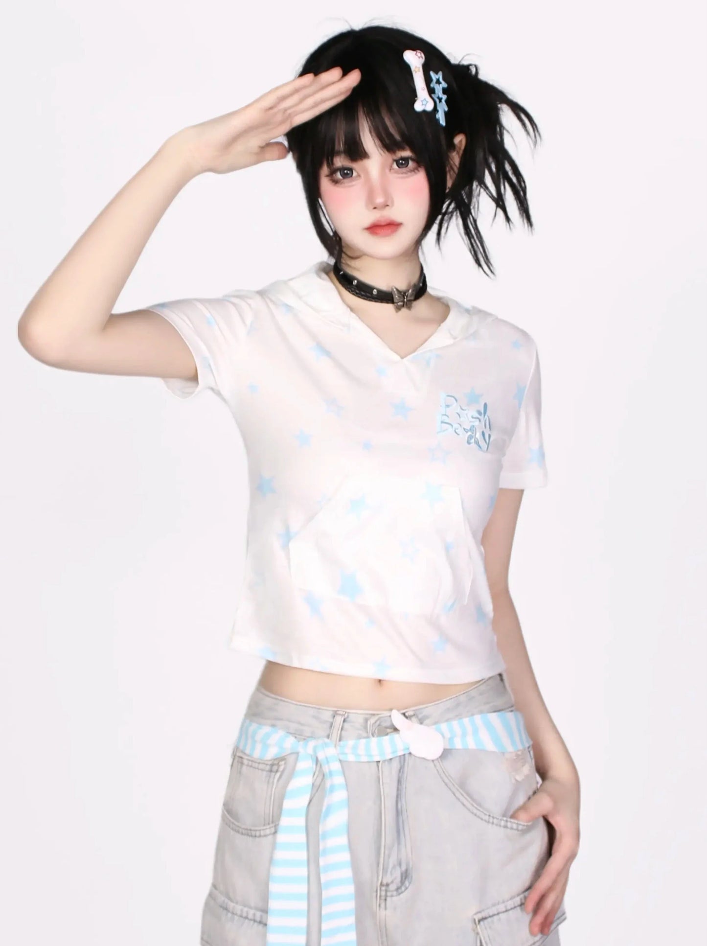 Rabbit and T-shirt Foodie with Star Ears Cropped