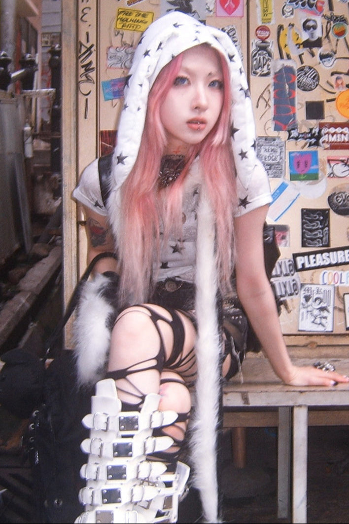 耳のスパイシーなスターガールトップスバニー