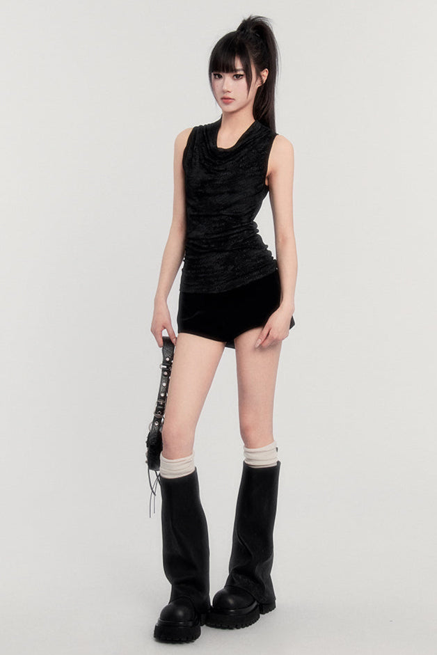 ベルベットのショートパンツ