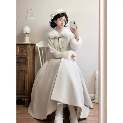 Ivory winter Lolita coat detail with soft-looking collar and cuffs