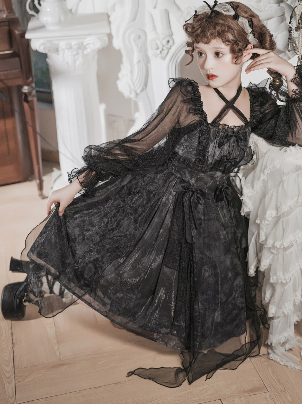 Dunkles Kleid Kleine Gothic Lolita Prinzessin