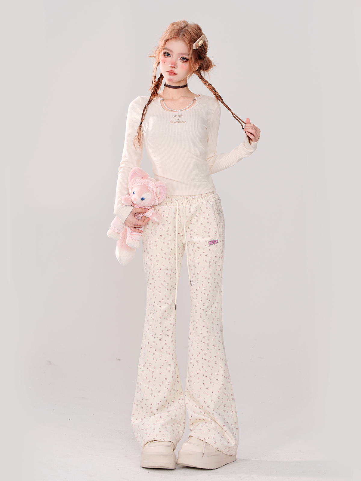 Lässige, schlanke, lange, süße Hosen