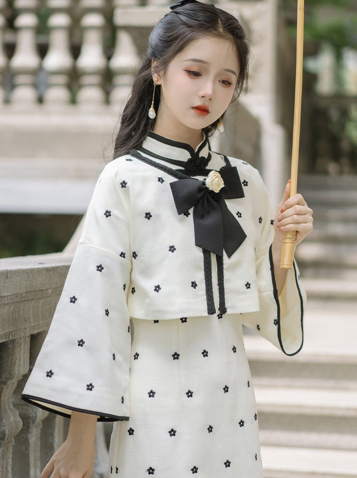 Cardigan Style Little Chinese Dress Fragrance