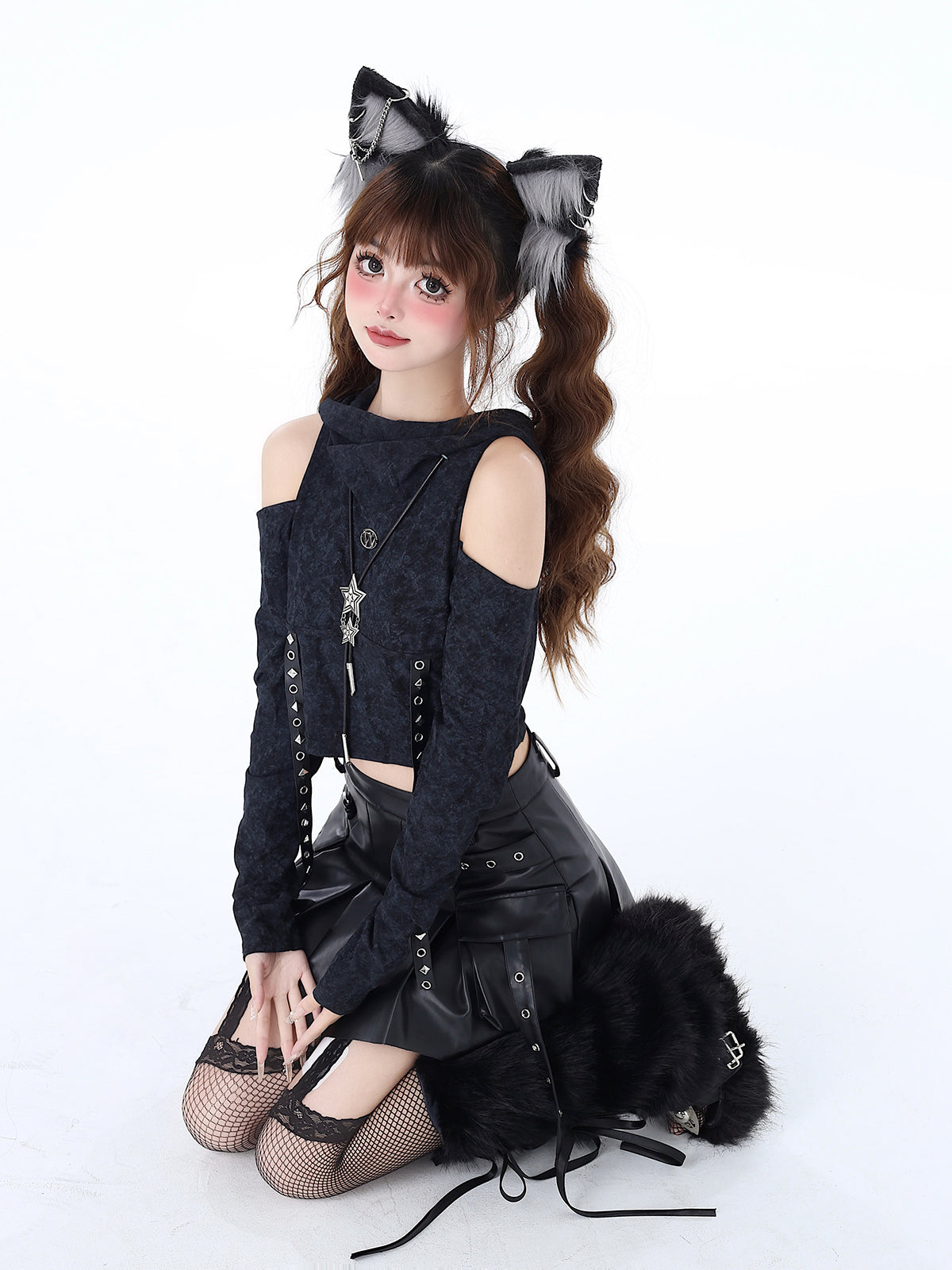 Cool Waistland – Schmal geschnittenes Oberteil mit Kapuze