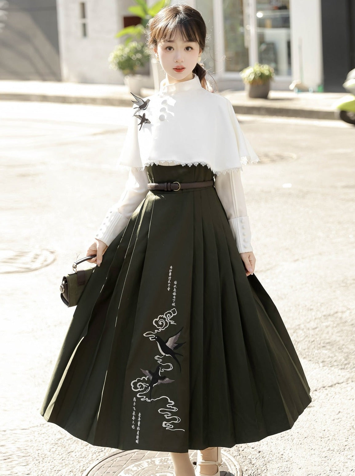 China Short Cape + Skirt Pleated + Retro Blouse