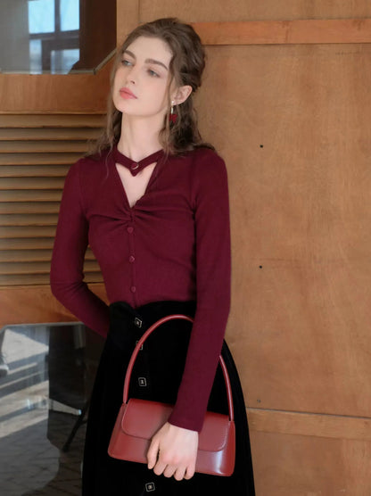 Schwarzer französischer Rock aus gedrehtem Strick „Love“