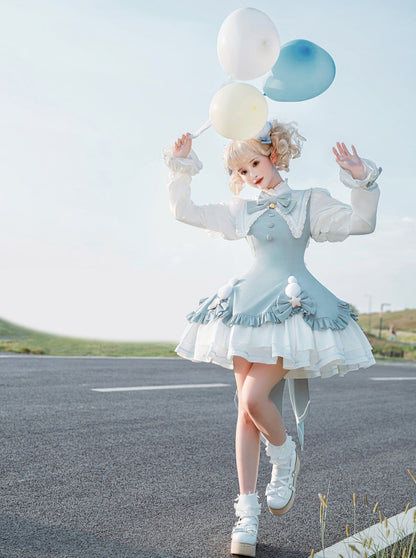 Süßes Lolita-Kleid. Magisches Reservat-Mädchen, mädchenhaft