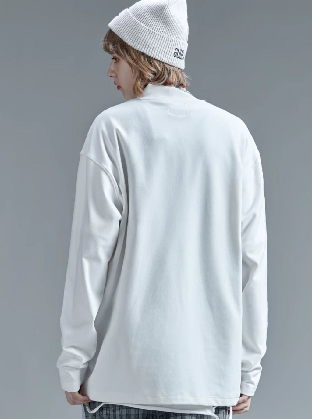 Tops Logo Mid-High Collar