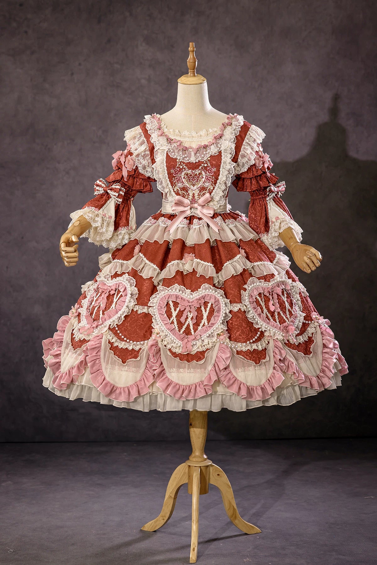 Antique Cake Rose Moonlight OP dress on mannequin by BR Thorn Rose