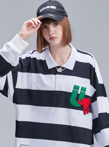 ゆったりとしたボーダー柄ビッグトップスポロ