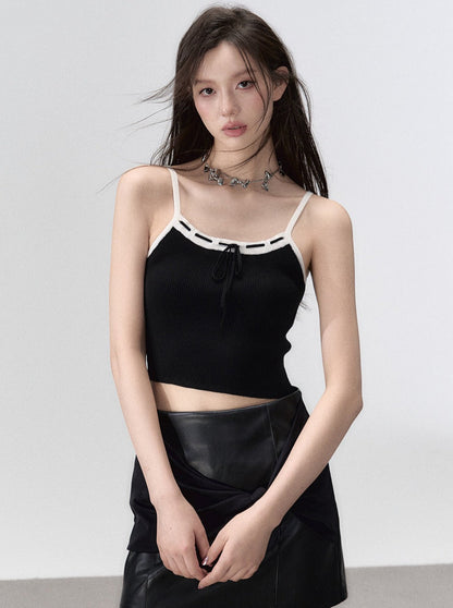 サスペンダーニット + フレンチリトルカーディガン