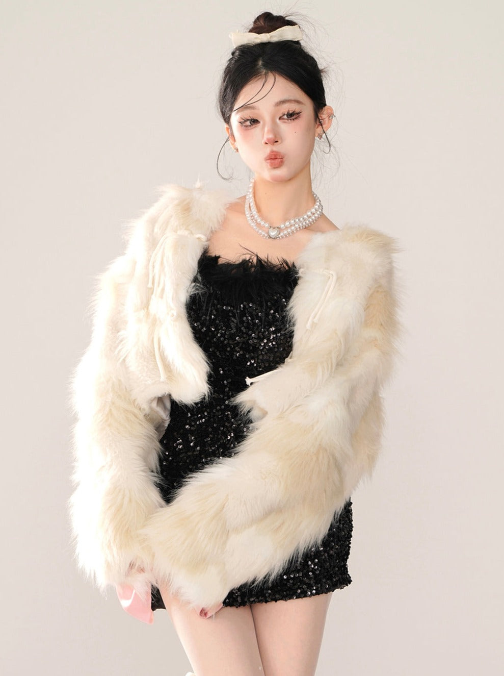 ミルクボリュームファーショートコート