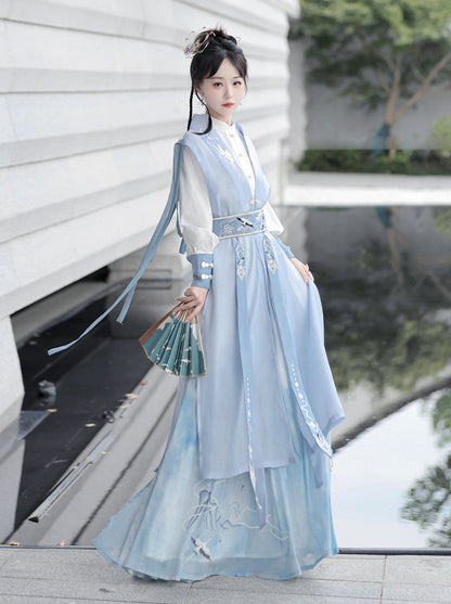Light Vest Long Design + Blouse China China Belt + Blue China Tassel Skirt