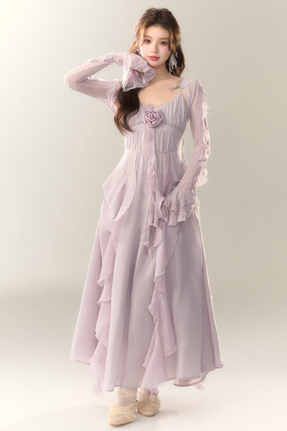 Rosenkleid mit schwerer Rüschenarbeit