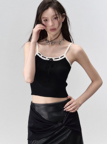 サスペンダーニット + フレンチリトルカーディガン