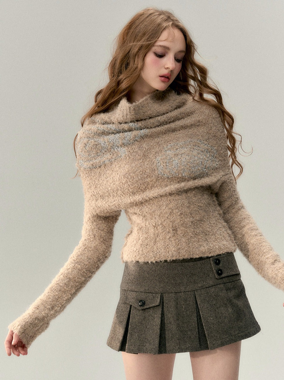 Mode Off-the-Shoulder Rose Top