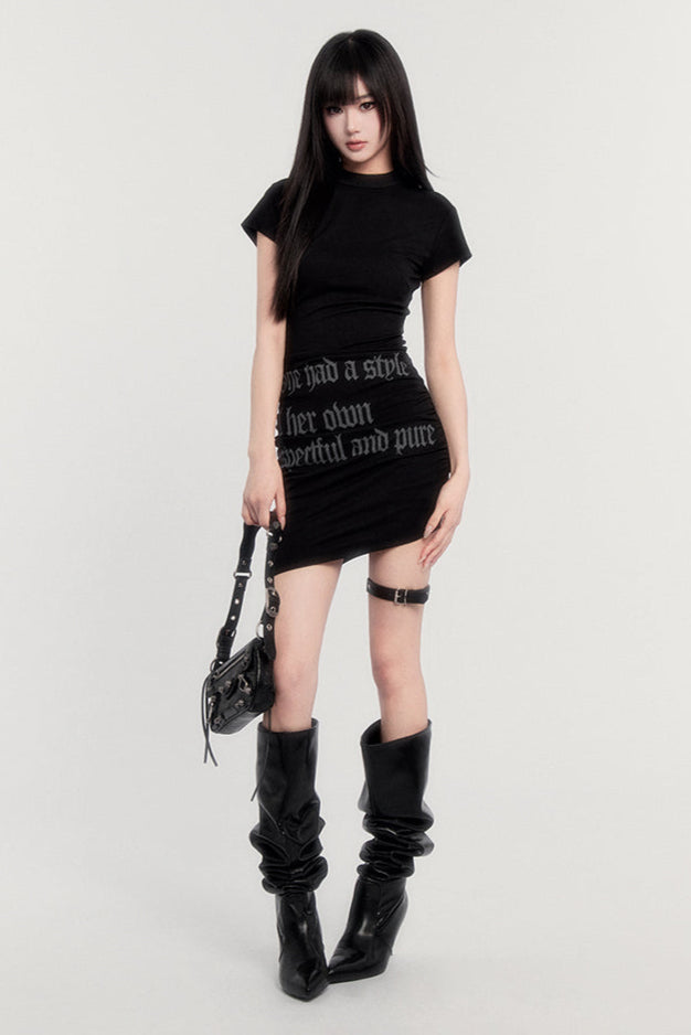 ネックレターロゴドレス ハーフタイト