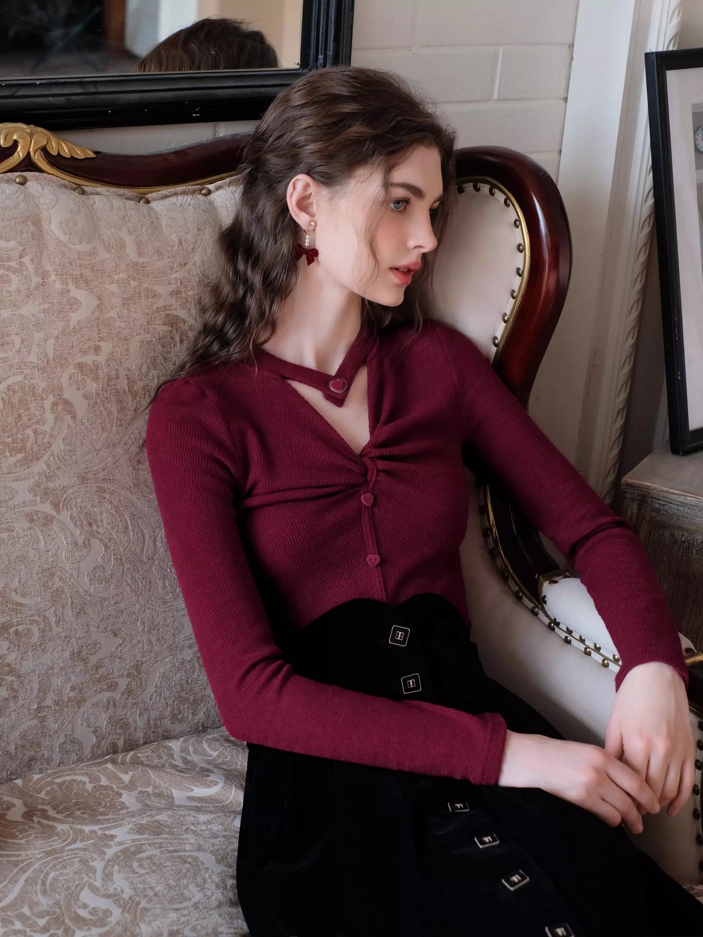 Schwarzer französischer Rock aus gedrehtem Strick „Love“